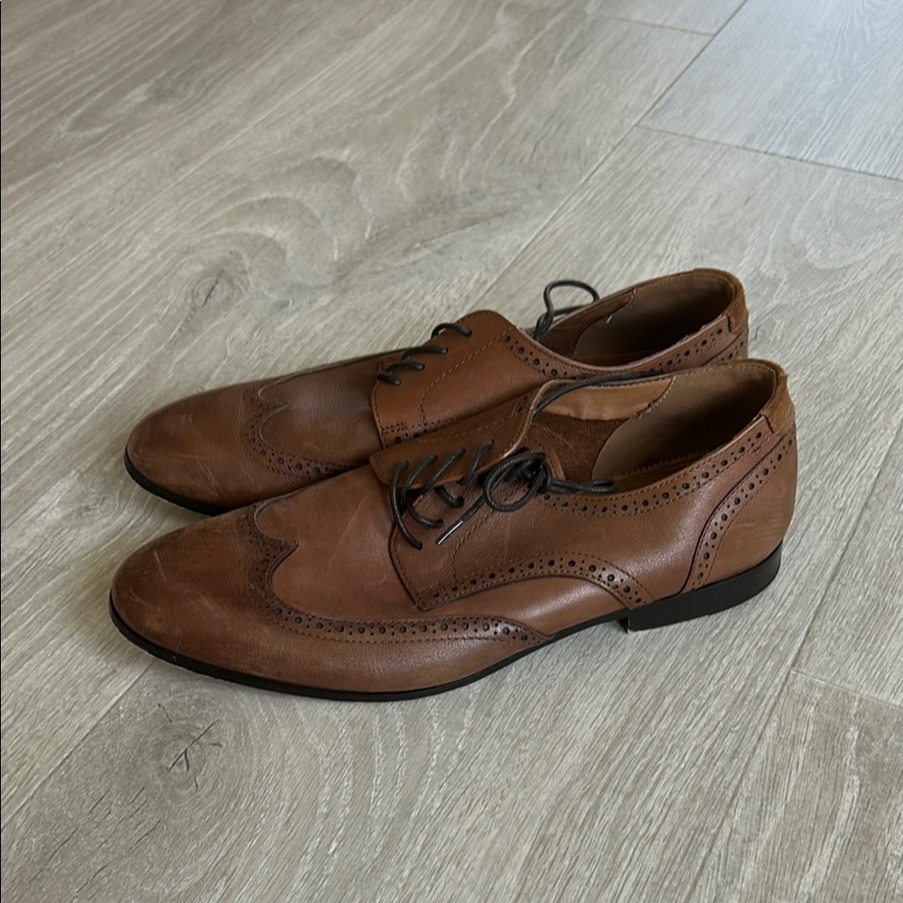 Aldo Brown Leather Oxford Shoes with Brogue Detailing